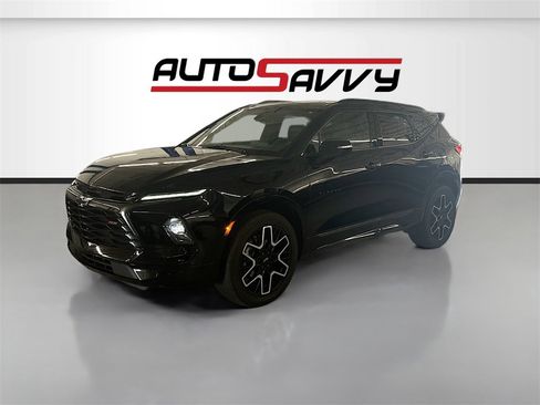 Used 2023 Chevrolet Blazer RS w/ Enhanced Convenience Package image 3