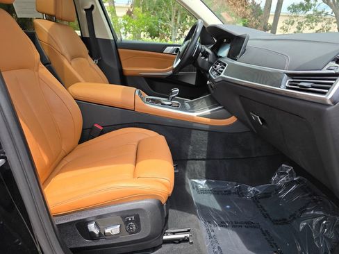 Used 2022 BMW X7 xDrive40i AWD/4WD image 15