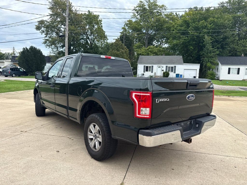 Used 2017 Ford F150 XLT AWD/4WD image 8