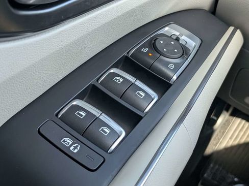 Used 2026 Kia Sorento EX w/ EX Premium Package FWD image 24