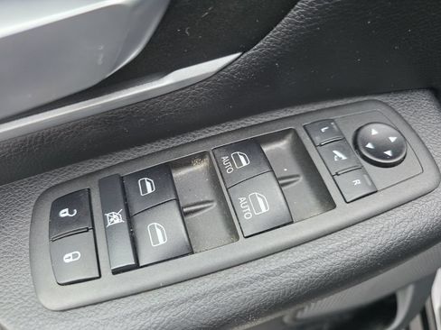 Used 2021 RAM 1500 Big Horn AWD/4WD image 19