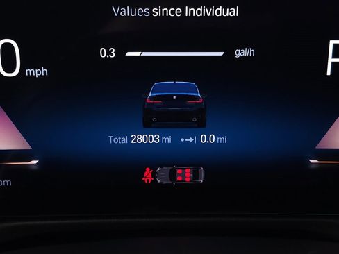 Used 2023 BMW 330i xDrive Sedan w/ Convenience Package image 21