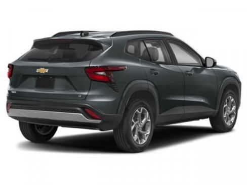 New 2026 Chevrolet Trax LS image 2