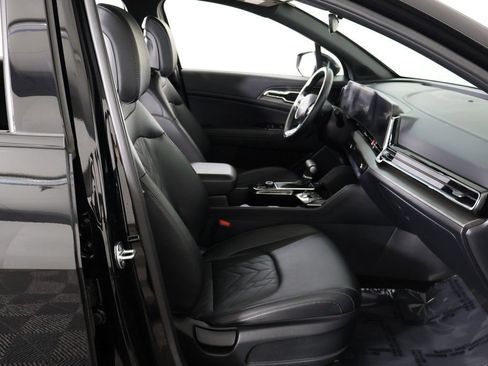 Used 2025 Kia Sportage X-Line w/ Premium Package AWD/4WD image 32