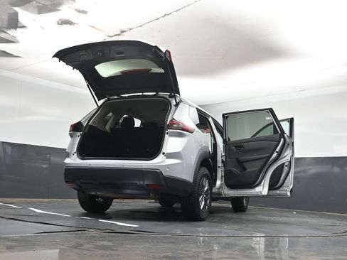 Used 2024 Nissan Rogue S AWD/4WD image 43