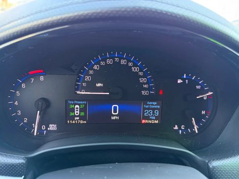 Used 2015 Cadillac XTS Luxury FWD image 14