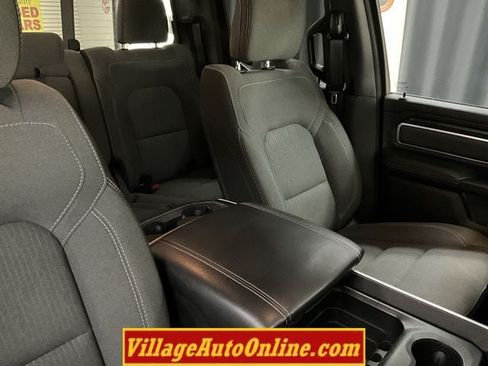 Used 2021 RAM 1500 Big Horn AWD/4WD image 36