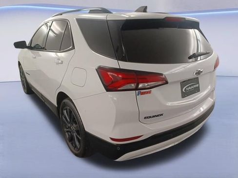 Used 2024 Chevrolet Equinox RS w/ LPO, Floor Liner Package FWD image 5
