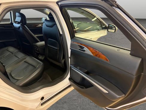 Used 2015 Lincoln MKZ Sedan 4D w/ Equipment Group 101A Select image 15