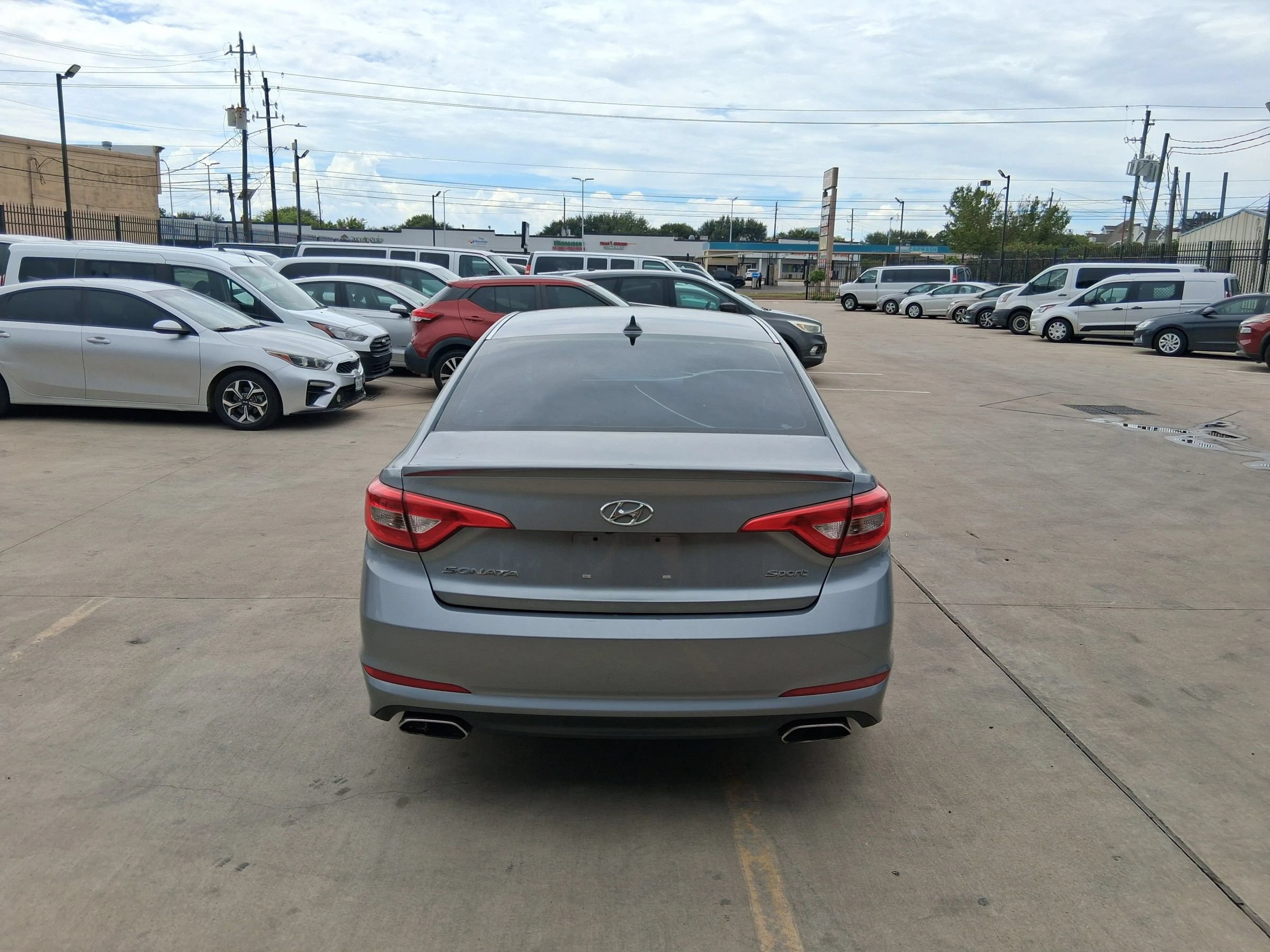 Used 2015 Hyundai Sonata Sport w/ Option Group 03 FWD image 6