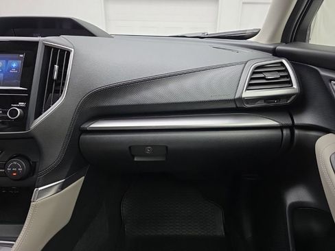 Used 2024 Subaru Forester Premium AWD/4WD image 39