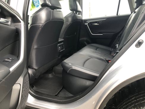 Certified 2020 Toyota RAV4 Limited image 26