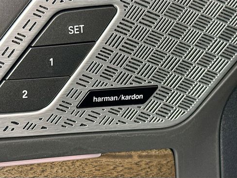 Used 2025 BMW X1 xDrive28i w/ Convenience Package image 19