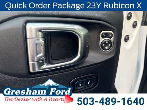 Used 2025 Jeep Wrangler Rubicon image 14