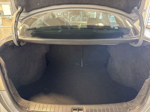 Used 2014 Nissan Sentra SR w/ SR Driver Package FWD image 25