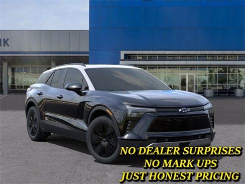 New 2025 Chevrolet Blazer EV LT image 7