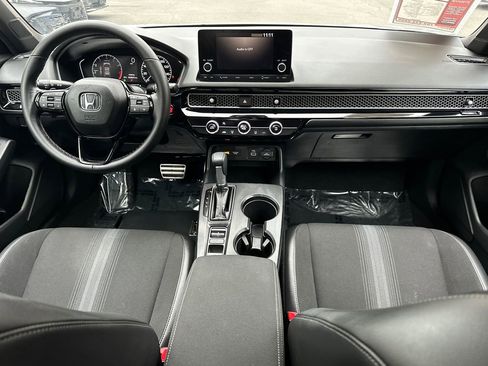 Used 2024 Honda Civic Sport image 14