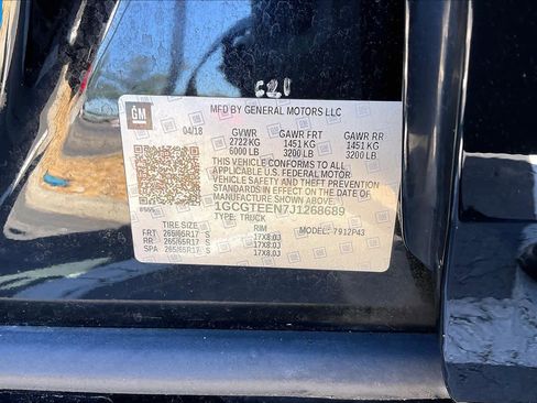 Used 2018 Chevrolet Colorado ZR2 w/ ZR2 Midnight Special Edition image 30