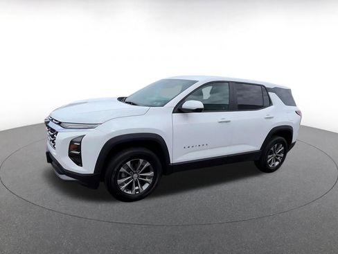 Used 2025 Chevrolet Equinox LT FWD image 7