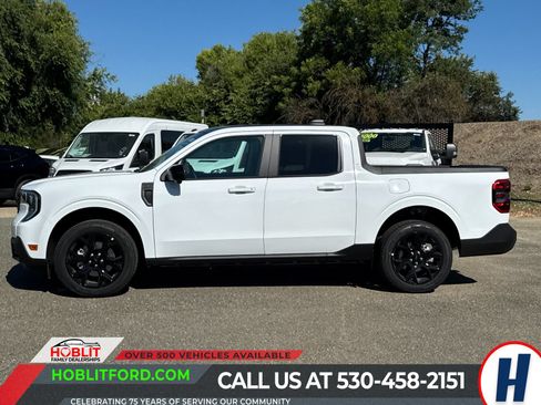 New 2026 Ford Maverick Lariat w/ Black Appearance Package AWD/4WD image 6