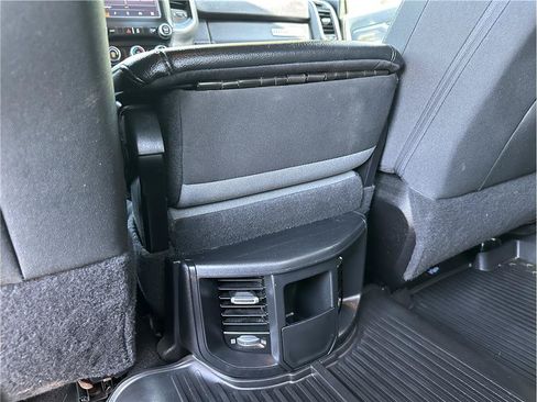 Used 2022 RAM 2500 Big Horn w/ Level 1 Equipment Group AWD/4WD image 18