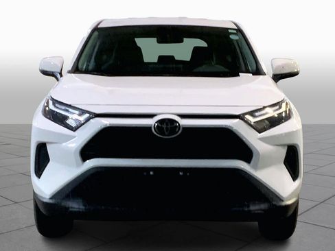 Used 2023 Toyota RAV4 LE image 3