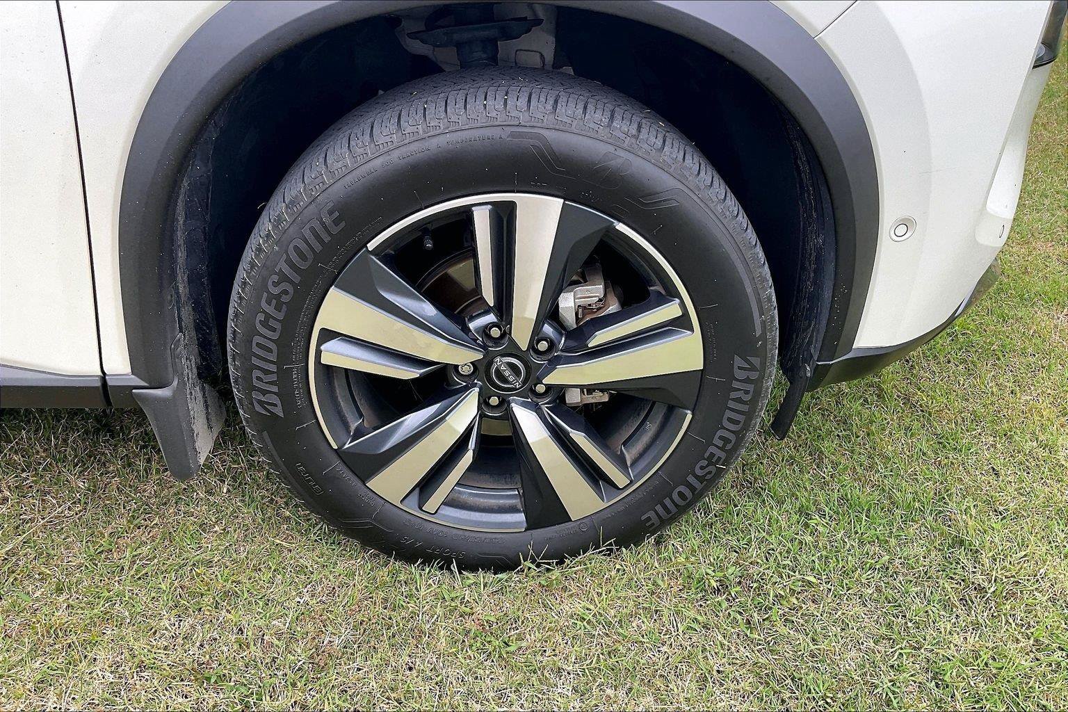 Certified 2023 Nissan Rogue SL w/ SL Premium Package FWD image 7