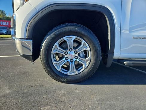 Used 2020 GMC Sierra 1500 SLT image 30