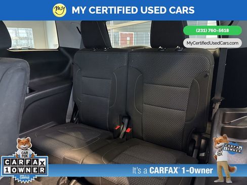 Used 2023 GMC Acadia SLE w/ Driver Convenience Package FWD image 23