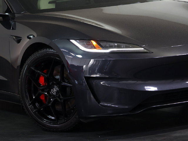 Used 2024 Tesla Model 3 Performance AWD/4WD image 8