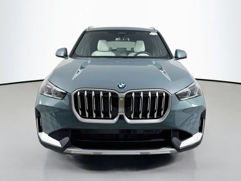 New 2026 BMW X1 xDrive28i w/ Technology Package AWD/4WD image 2