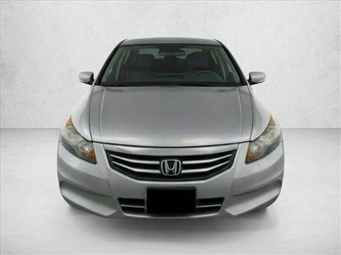 Used 2012 Honda Accord LX image 3