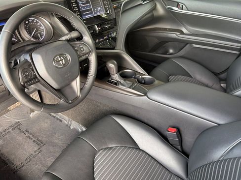 Certified 2023 Toyota Camry SE image 12