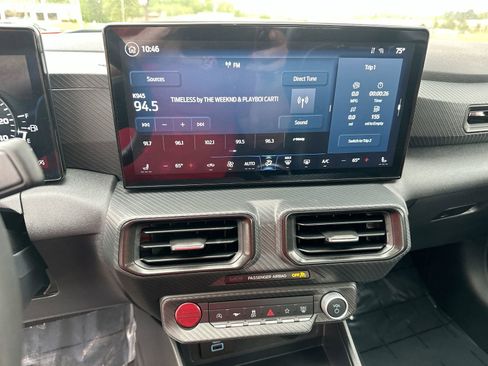 Used 2024 Ford Mustang Coupe image 12