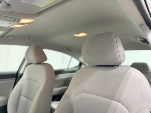 Used 2018 Hyundai Elantra SEL FWD image 14