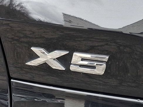 Used 2024 BMW X5 xDrive40i w/ Executive Package image 3