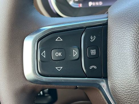 Used 2025 RAM 3500 Laramie image 33