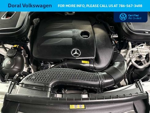 Used 2022 Mercedes-Benz GLC 300 w/ Premium Package Lite image 12