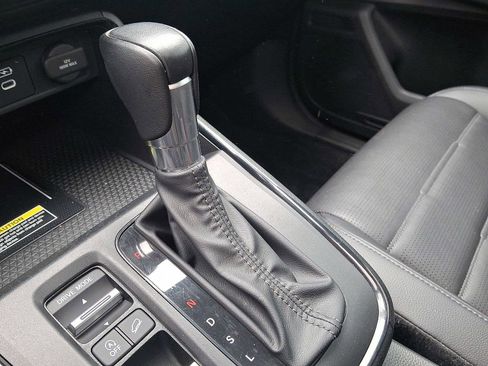 Used 2023 Honda CR-V EX-L image 12