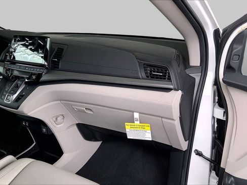 Used 2026 Honda Odyssey EX-L image 37