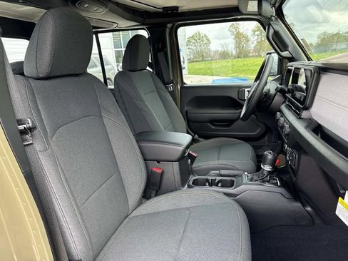 New 2026 Jeep Gladiator Sport image 23