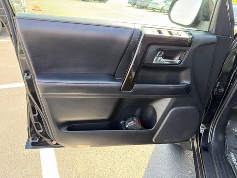 Used 2019 Toyota 4Runner TRD Pro AWD/4WD image 11