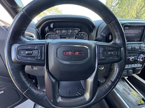 Used 2020 GMC Sierra 1500 AT4 w/ AT4 Premium Package AWD/4WD image 16