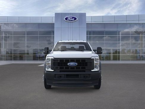 New 2026 Ford F550 image 8