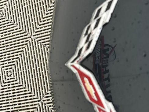 Used 2019 Chevrolet Corvette Stingray Coupe w/ 1LT image 10