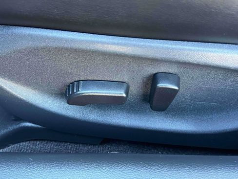 Used 2018 INFINITI Q50 Luxe image 18