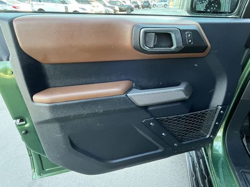 Used 2022 Ford Bronco Outer Banks image 14