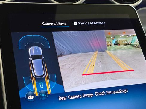 Used 2026 Mercedes-Benz GLC 300 4MATIC image 30