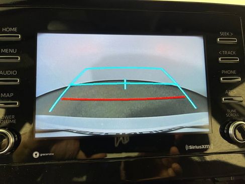 Used 2023 Toyota Camry SE image 24