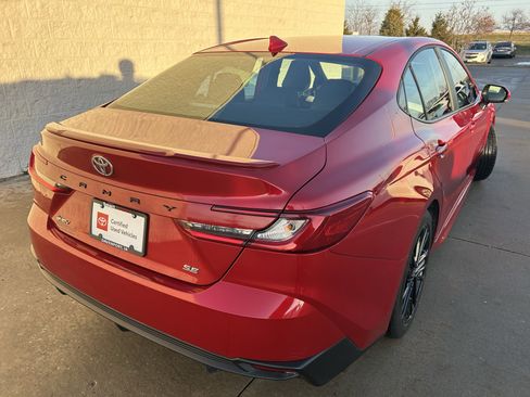 Certified 2025 Toyota Camry SE image 6
